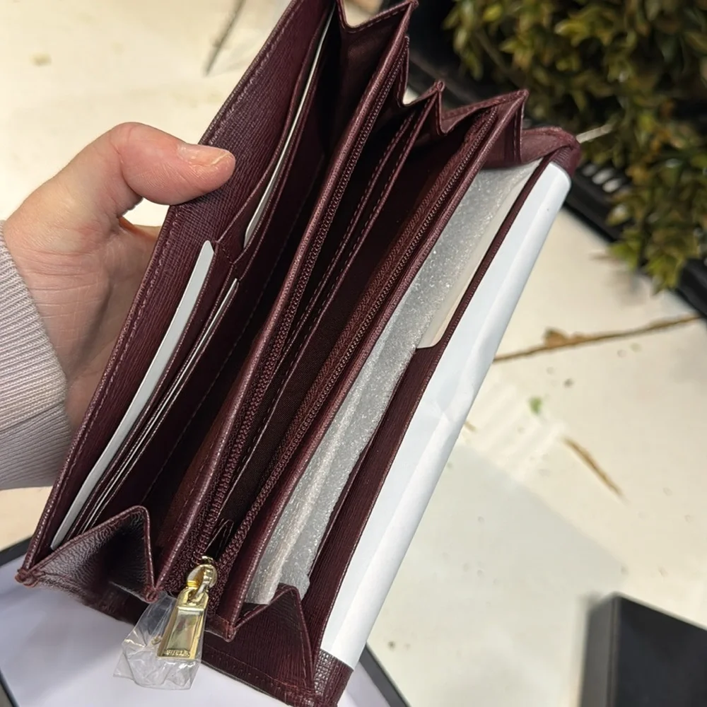 Furla maroon saffiano leather Wallet - Picture 5 of 5